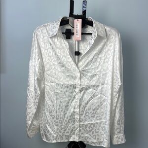 Elegant White Leopard Print Blouse